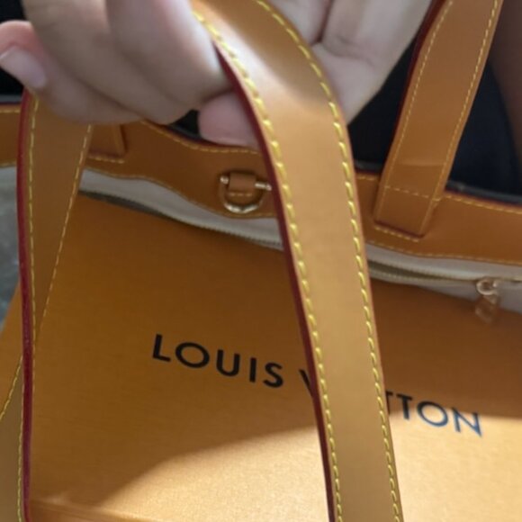 EXTRA LARGE FASHION SHOPPING LEATHER BAG! Brand New Never Used! - Picture 9 of 9